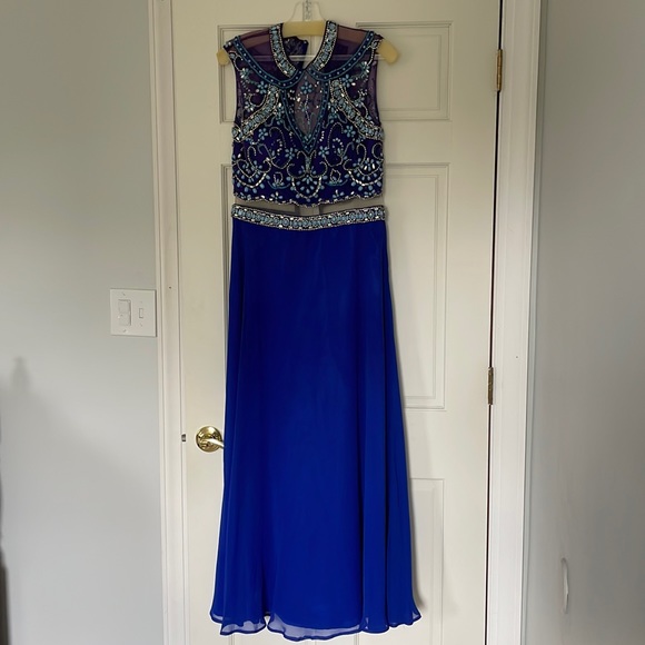 Renaissance Collection Dresses & Skirts - Renaissance Collection Prom Dress - Size Medium